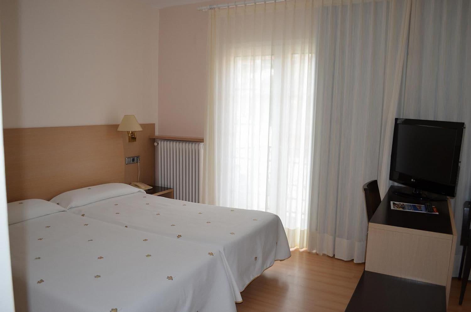 Hotel Santa Anna L'Estartit Exteriör bild