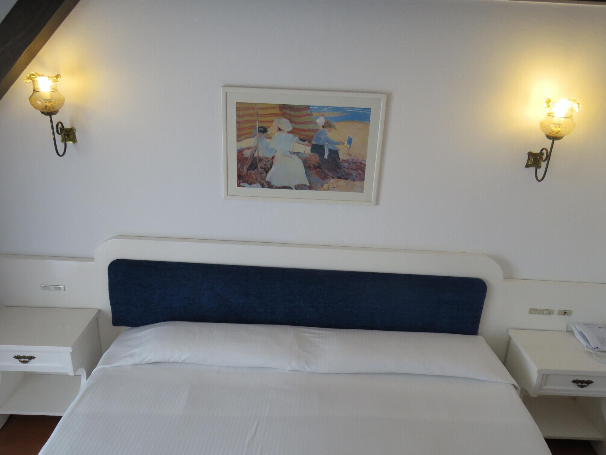 Hotel Santa Anna L'Estartit Exteriör bild