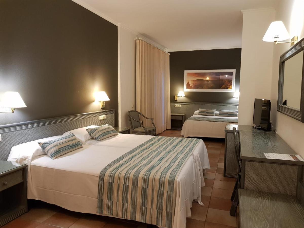 Hotel Santa Anna L'Estartit Exteriör bild